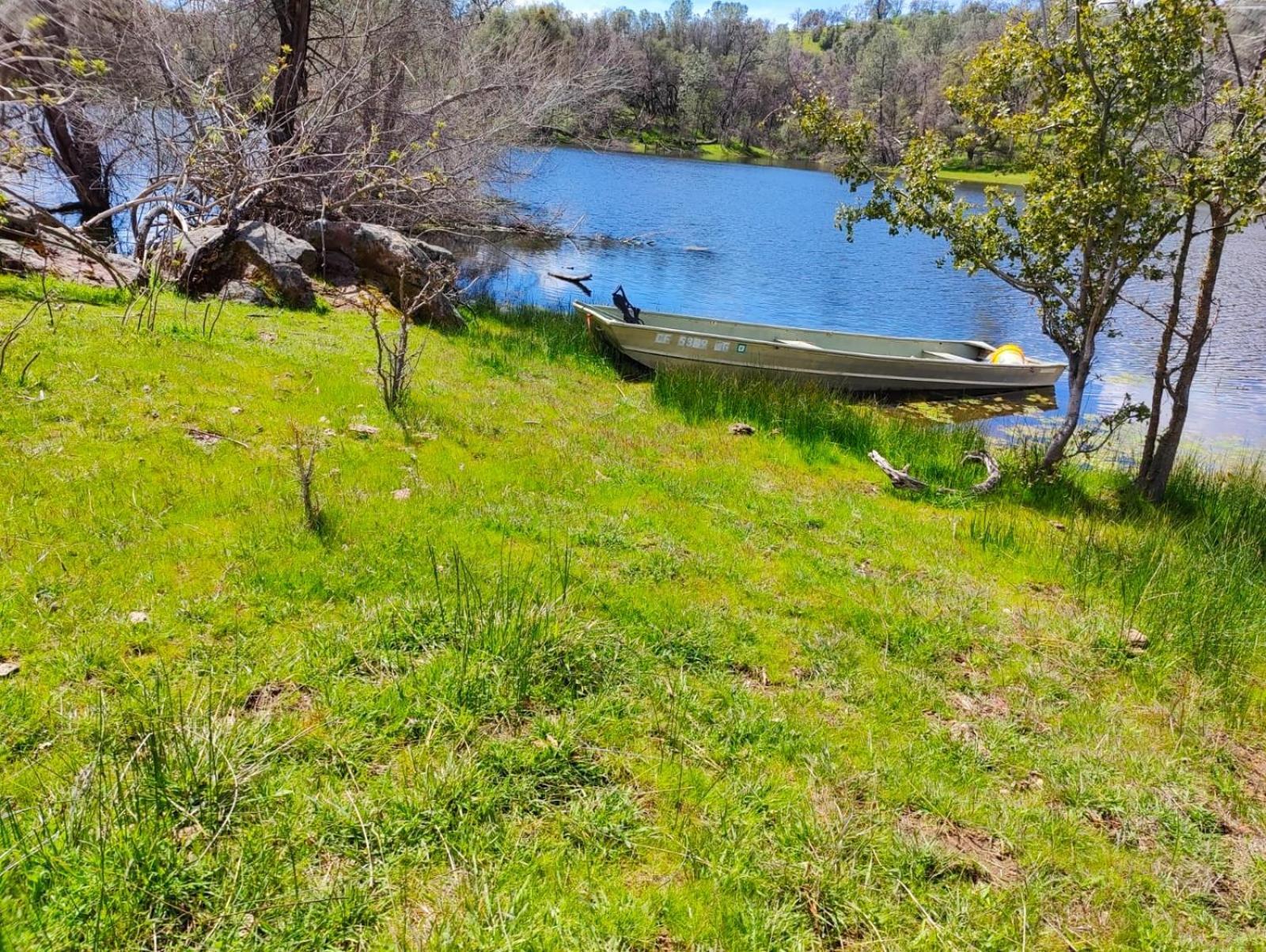 Rolling Oaks Ranch - 200 Acres Of Lakeside Beauty & Countryside Serenity Μαριπόζα Εξωτερικό φωτογραφία